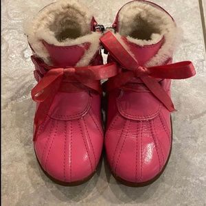 Toddler UGG’s size 8